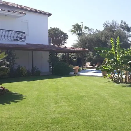 Holiday home Dalyan With Pool Cesme